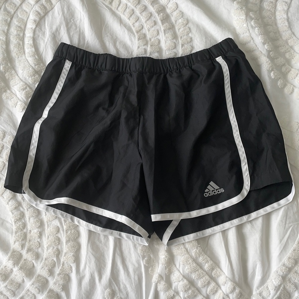 🖤Adidas Running Shorts🖤